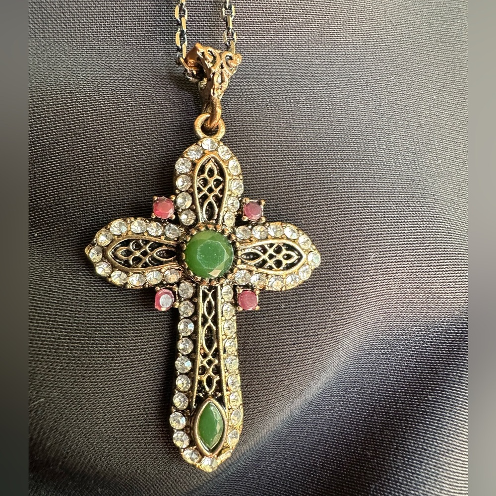 Vintage style Cross